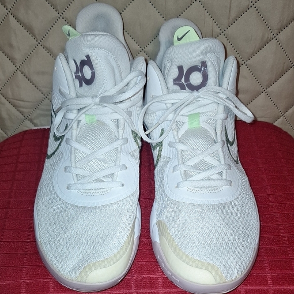 Nike KD Trey 5 Basketball Sneakers main image 6